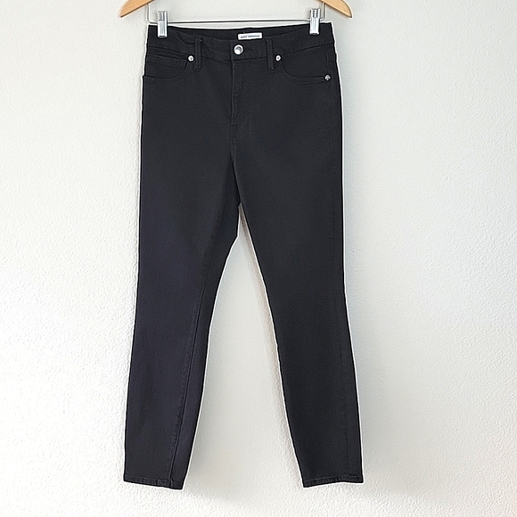 Good American Denim - Good American Black Good Legs Crop Jeans size 6/28 GAGLC001